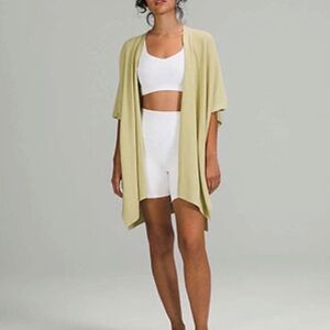 Lululemon Merino Wool Short Sleeve Wrap sz M/L